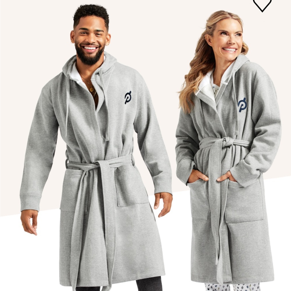 NWOT Peloton x Kassatex sweatshirt robe in S/M